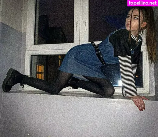 Eva Innocent OnlyFans Thumbnail #B1s1c0TUXj