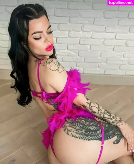 Eva Innocent OnlyFans Thumbnail #oNp4EucWp7