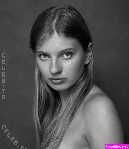 Eva Kannn I Eva Kanarska I Ellebelle I Evelina OnlyFans Thumbnail #YpxNJIGPuU