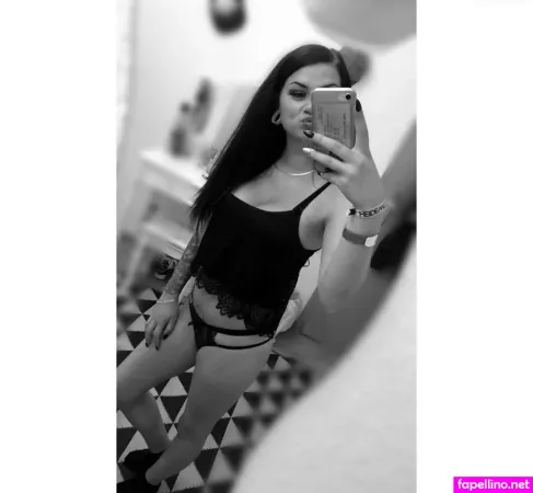 Eva Marie Faber OnlyFans Thumbnail #YfhjxvZ3aJ