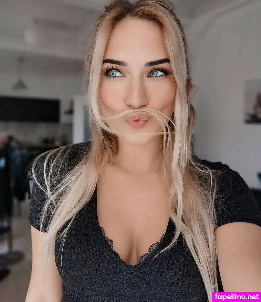 eva_mikulski Nude Leaked OnlyFans Photo #eeD5YL6pnN