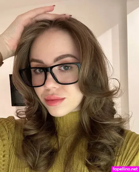 Eva Miller OnlyFans Thumbnail #jsyFC1lMTo