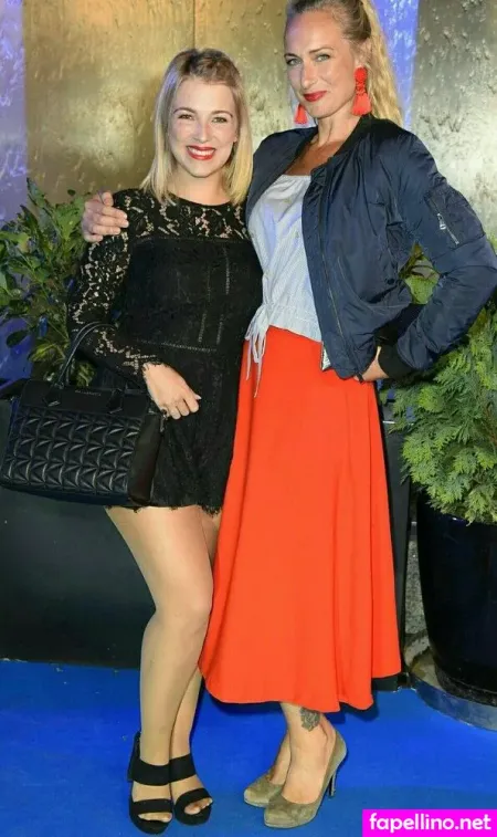 Eva Mona Rodekirchen OnlyFans Thumbnail #i3U86CqR8q