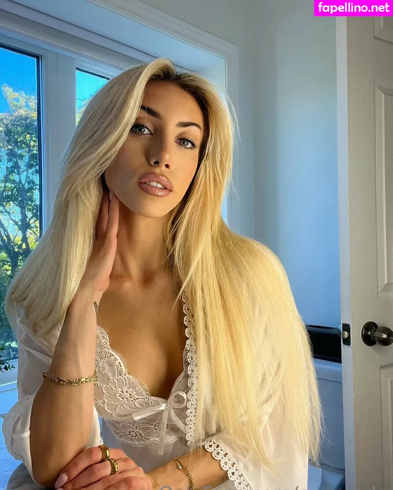 evarende Nude Leaked OnlyFans Photo #4LWfXYEHin