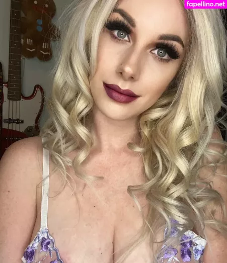 Eva Rocksttv OnlyFans Thumbnail #38kMBL7L84