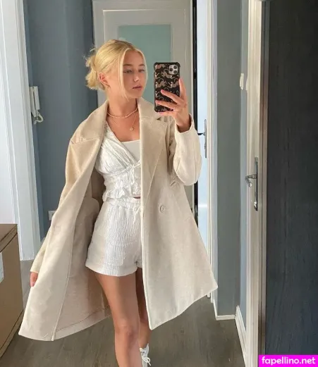 Eva Schmidthals OnlyFans Thumbnail #59iB5fvK8J