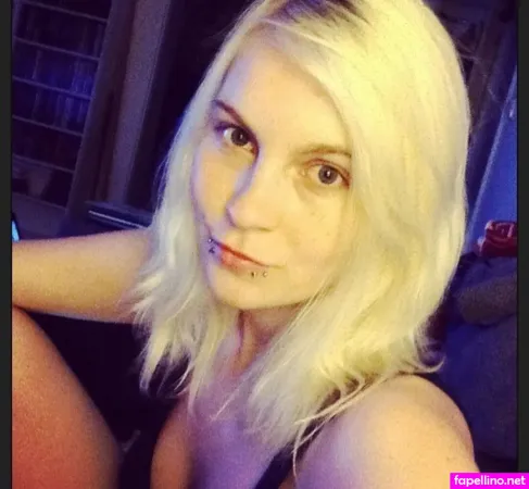 Eva Sykora OnlyFans Thumbnail #1GQ6cCcvdb