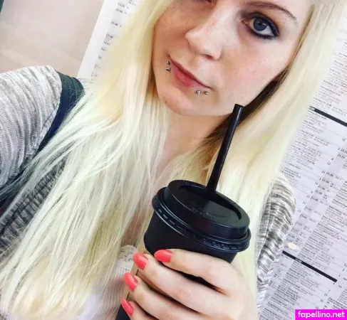 Eva Sykora OnlyFans Thumbnail #HZ2dc3t0LZ