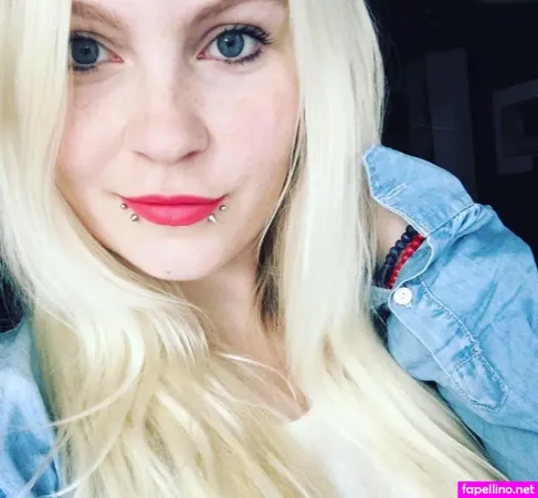 Eva Sykora OnlyFans Thumbnail #XKTHRYdu0M