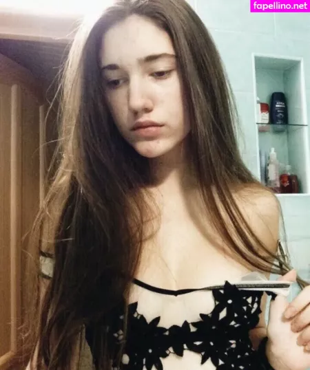 Eva Troitskaya OnlyFans Thumbnail #P4H4tiFd7W