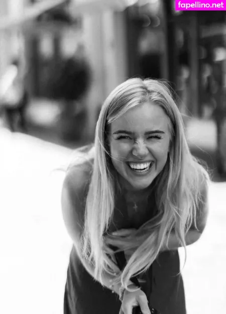 Eva Vlaardingerbroek OnlyFans Thumbnail #DzYQQawYM7