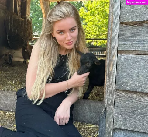 Eva Vlaardingerbroek OnlyFans Thumbnail #EqftUNhCjq
