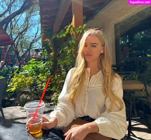 Eva Vlaardingerbroek OnlyFans Thumbnail #VgHlOF6Bj8