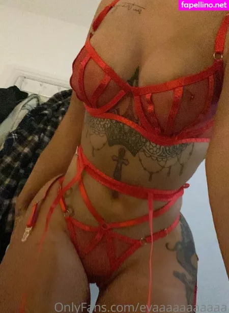 Evaaaaaaaaaaa OnlyFans Thumbnail #6ZfQ6W6xAV