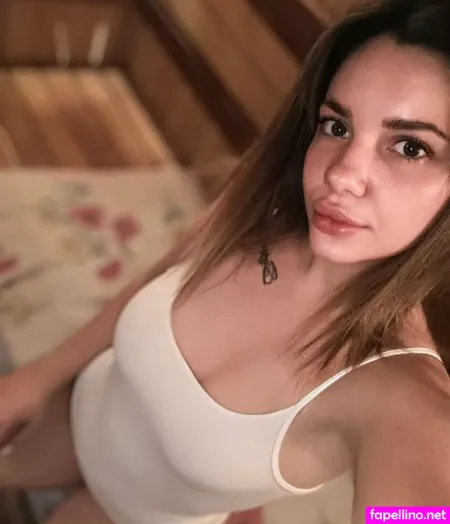 Evaaroseex Main Profile Photo