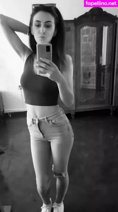 Evabanefree OnlyFans Thumbnail #kylpawBmjs