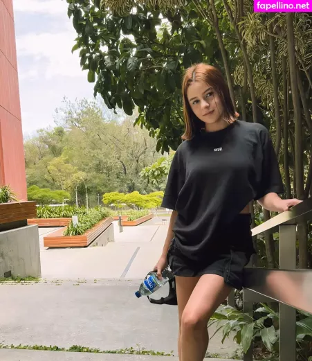 Evabonnet OnlyFans Thumbnail #2yDjBpOerH