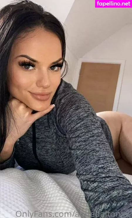 Evadeexo OnlyFans Thumbnail #nFt0afOw1X