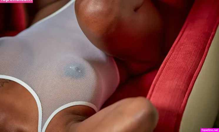 Evadenolafree OnlyFans Thumbnail #MB1GOcx3L1