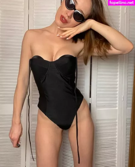 Evaholiday OnlyFans Thumbnail #84HGbrlp3J