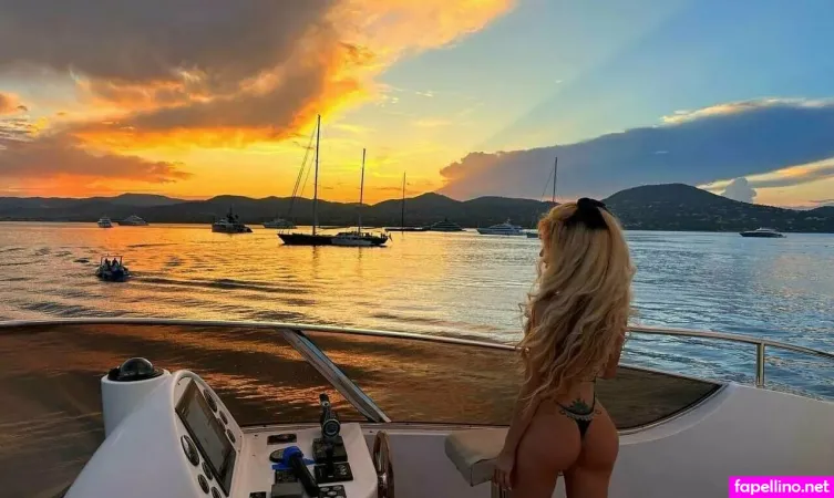 Evakisses OnlyFans Thumbnail #lJ8LgYXNZS