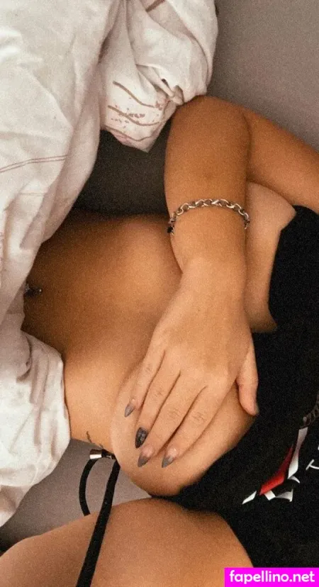 Evalamourfree OnlyFans Thumbnail #SsMsPdMC6G