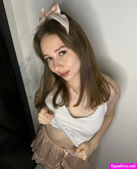 Evaleeloo OnlyFans Thumbnail #RjYn4gELGE