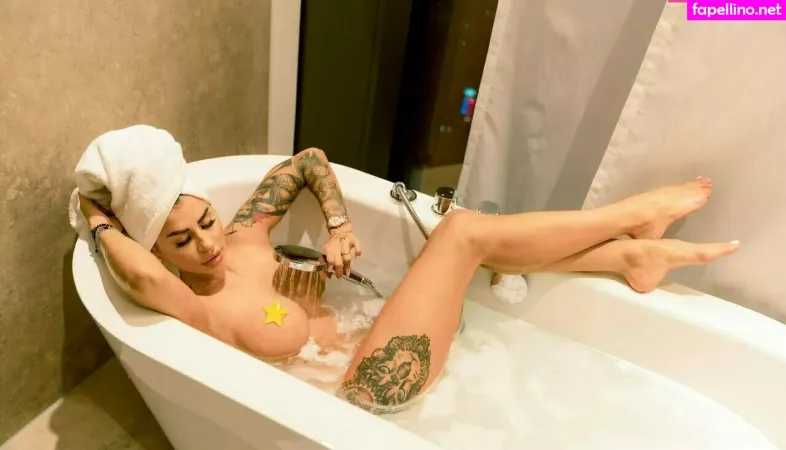 Evalupu OnlyFans Thumbnail #SpeXWcAUk4