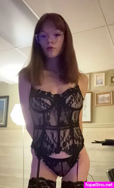 Evamariepl OnlyFans Thumbnail #Fe10hG4AqF