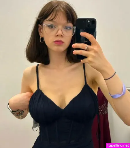 Evamariepl OnlyFans Thumbnail #KUbGQsQmVu