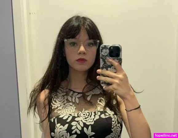 Evamariepl OnlyFans Thumbnail #Oy9LBsyYNM