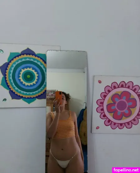 Evamazefree OnlyFans Thumbnail #reC8B3BatQ