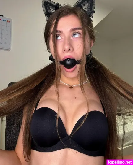 Evamoorevip OnlyFans Thumbnail #m7AckGng2W