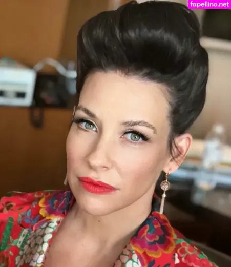 Evangeline Lilly OnlyFans Thumbnail #aKCfL3KEkw