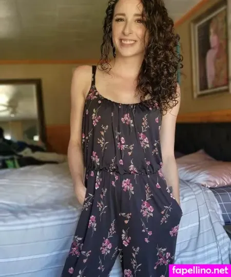 Evangelinewants2play OnlyFans Thumbnail #boMWRd7GIO