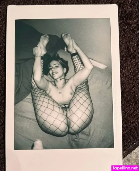 Evanrain OnlyFans Thumbnail #1ncOyE2sno