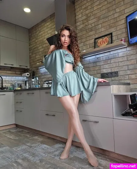 Evanylonova OnlyFans Thumbnail #cgcyKNA01t