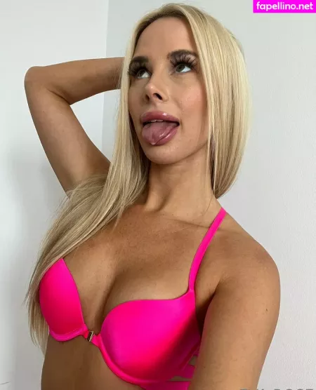 Evarose Xo OnlyFans Thumbnail #U4b7yYBp7y