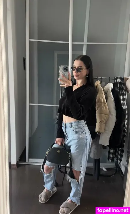 Evarougee OnlyFans Thumbnail #WMuQQUofY5