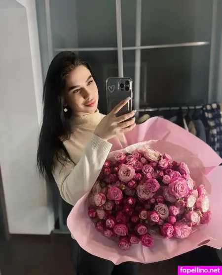 Evarougee OnlyFans Thumbnail #uQeJFMwH6U