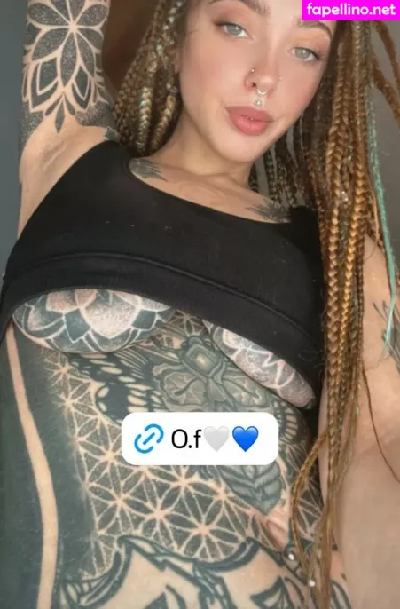 Evasciacca OnlyFans Thumbnail #15KzLwNb2F