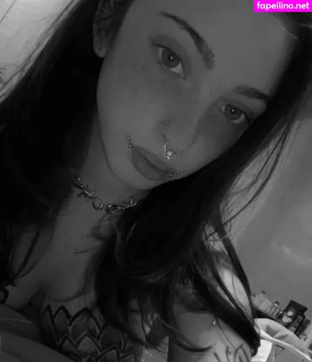 Evasciacca OnlyFans Thumbnail #wElO1OsDpO