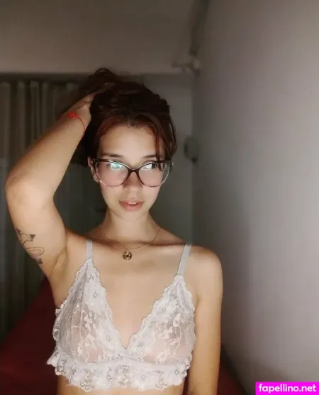 Evasilente OnlyFans Thumbnail #RiKqSM37JB