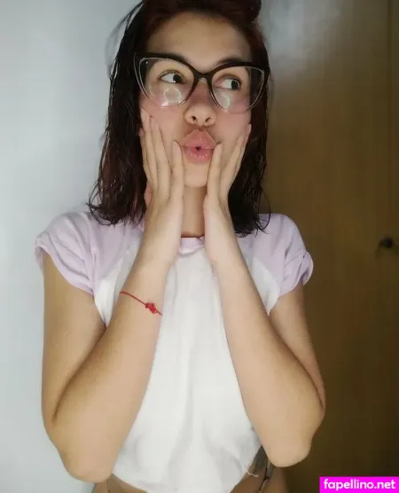 Evasilente OnlyFans Thumbnail #V4KUjkr2k8