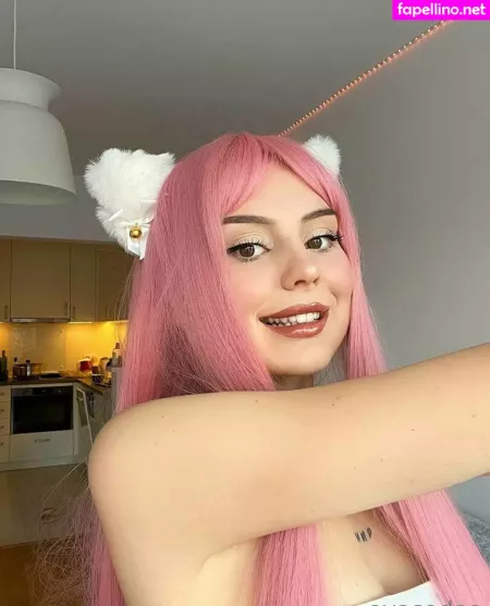 Evasodaa OnlyFans Thumbnail #kXg5MxeluM