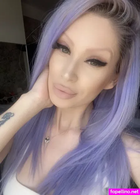 Evavixenfree OnlyFans Thumbnail #f3UOPrAMC0