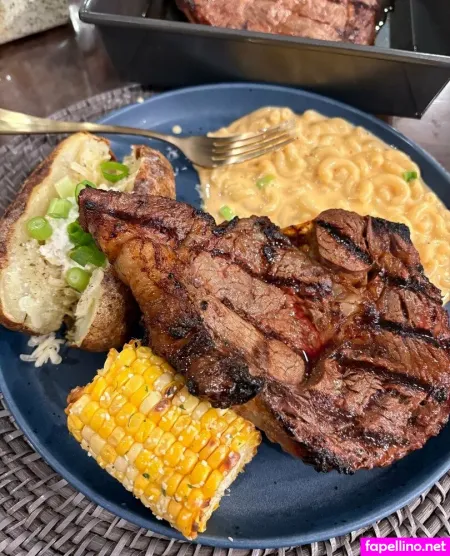 Evbeevip OnlyFans Thumbnail #WIMOYBHUSS