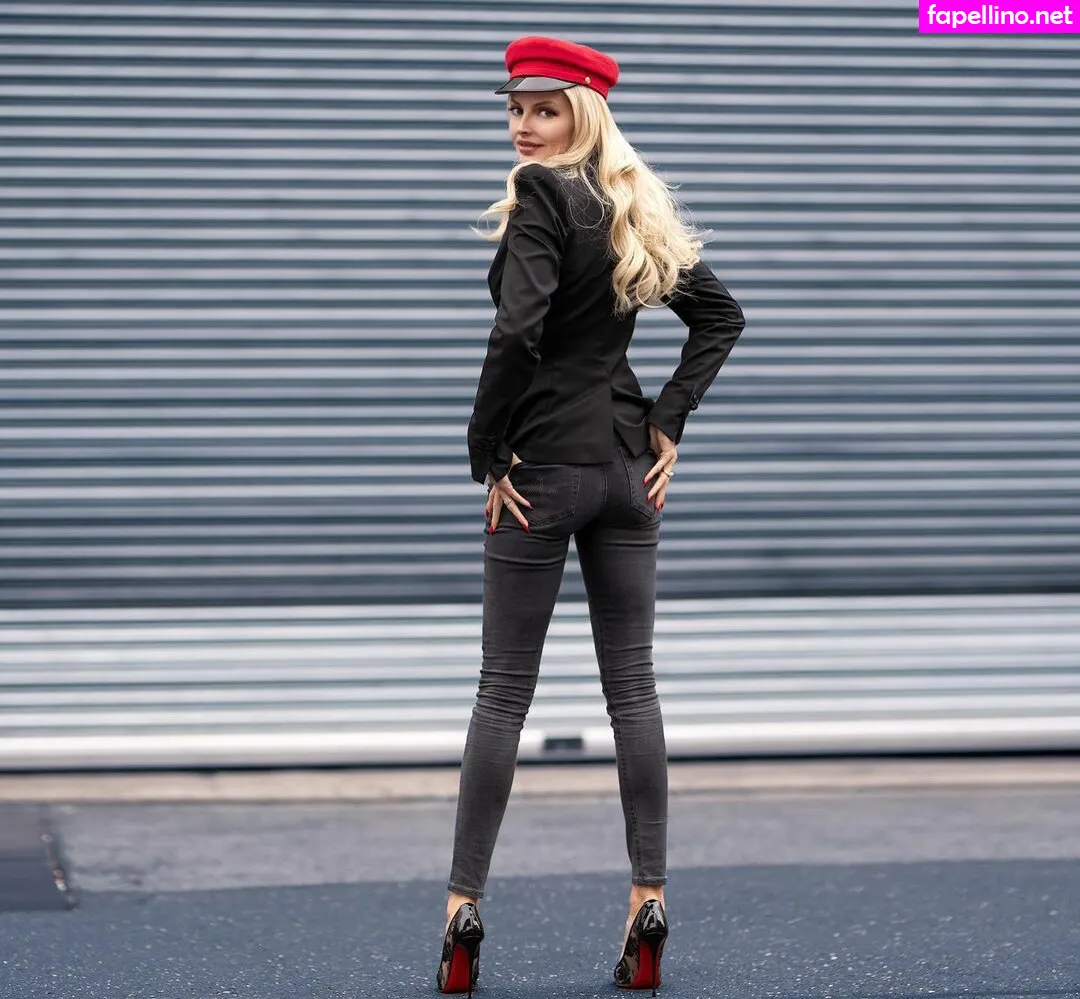 evecruz.official Nude Leaked OnlyFans Photo #EHfSHPcRah