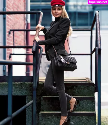 Eve Cruz OnlyFans Thumbnail #UR4NTelRrt