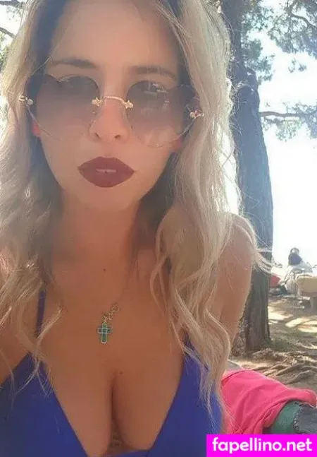 Eve Dapic OnlyFans Thumbnail #mRP03fHOpG